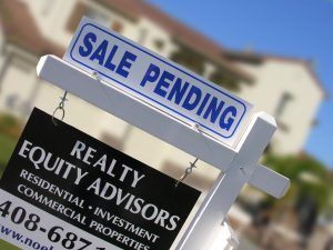 Custom Real Estate Signs in Doral FL