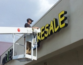 sign repair restoration in Doral FL
